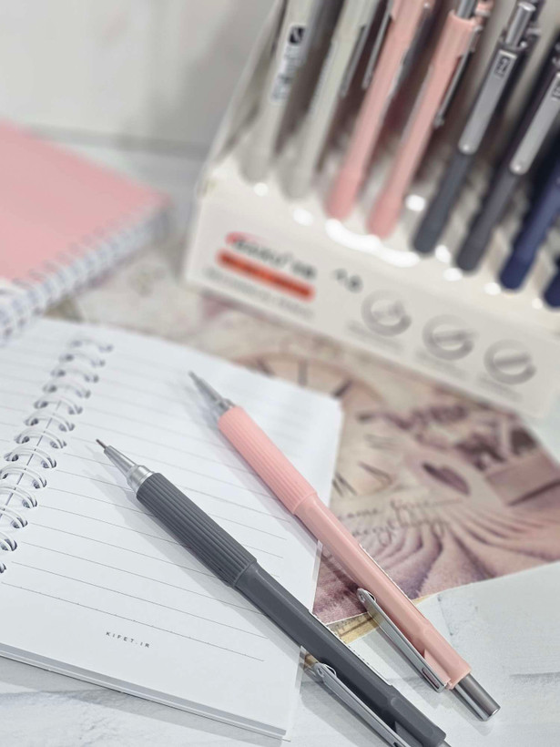 مداد مغزی ۰/۷