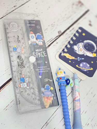 ست خط کش طرح فضانورد با خط کش تاشو