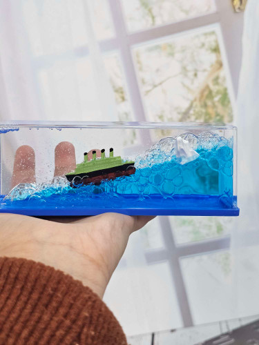 دکوری کشتی معلق روغنی