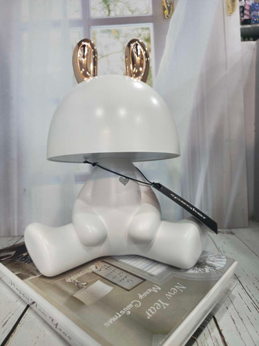 چراغ خواب لمسی اسپیکردار